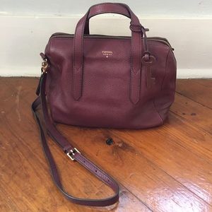 Fossil Medium Size Burgundy Crossbody / Tote Bag👜